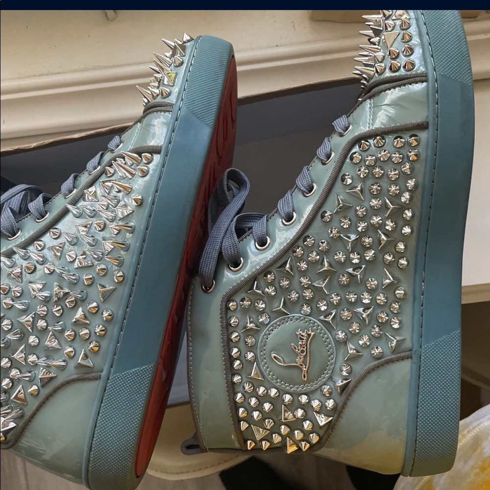 Christian loubouton size 43